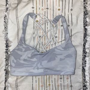 Lululemon size 2 sports bra